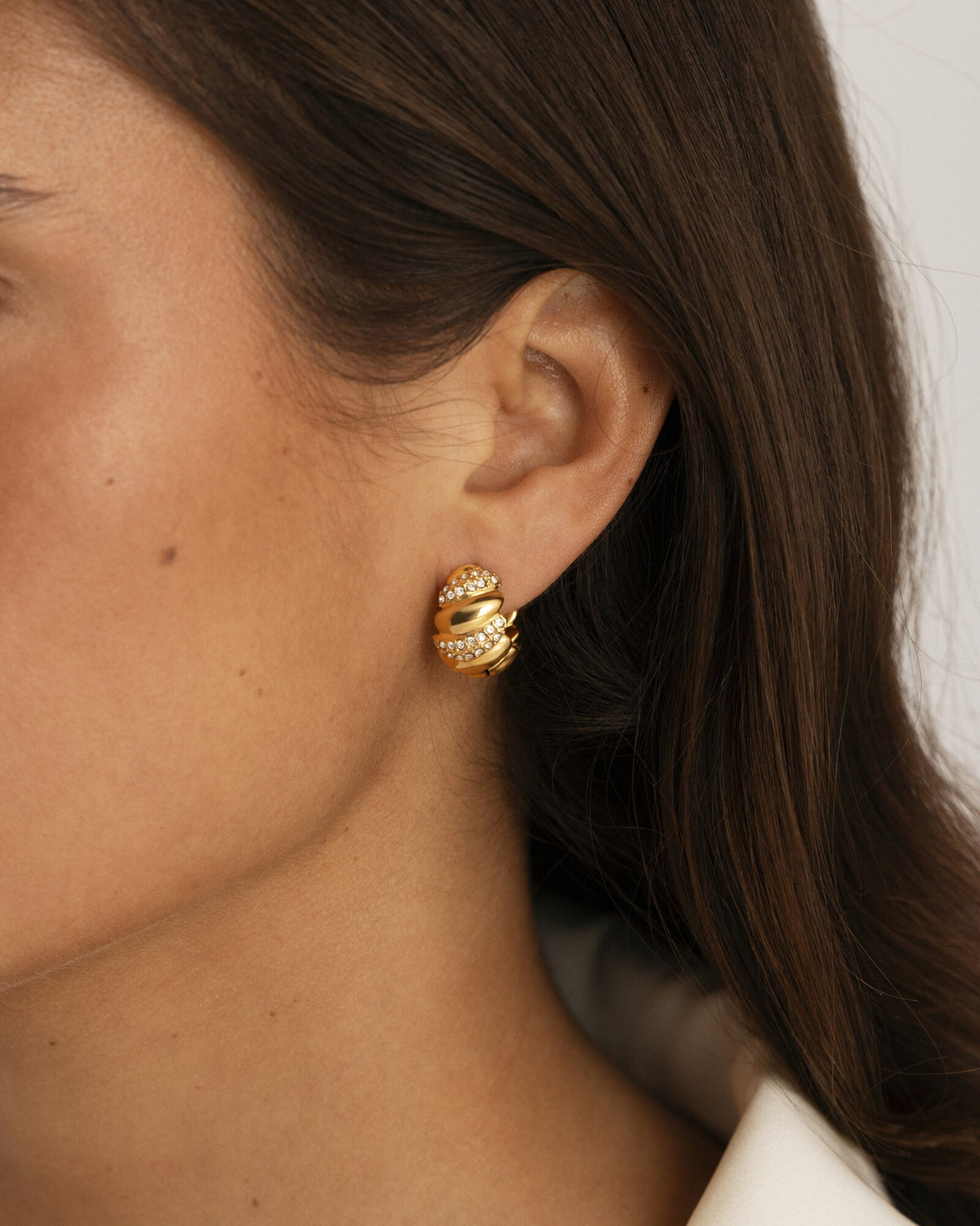 Noela Medium Hoops