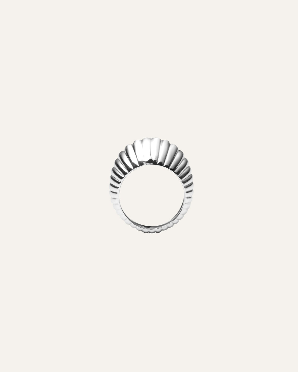 Henriette Ring